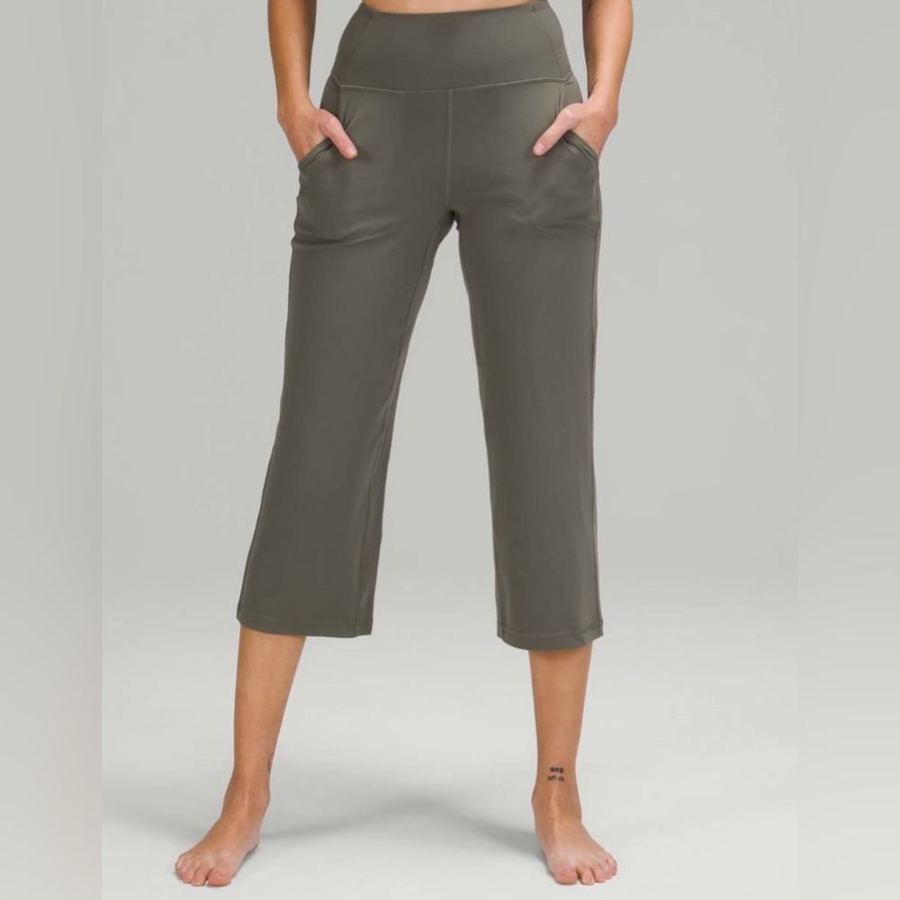 Lululemon Align Wide Leg Super-High-Rise Crop 23" Grey Sage size 0